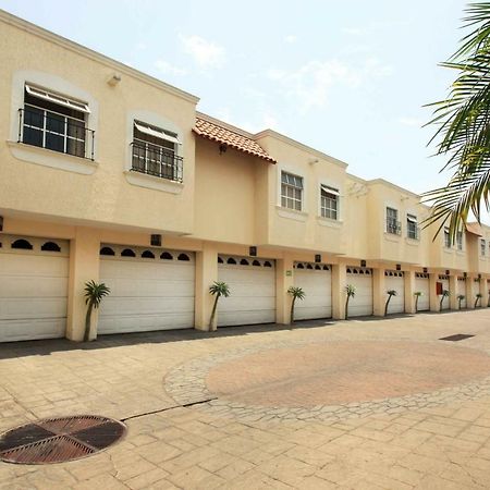 Motel Mirage Guadalajara Ngoại thất bức ảnh