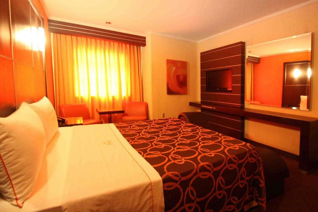 Motel Mirage Guadalajara Ngoại thất bức ảnh